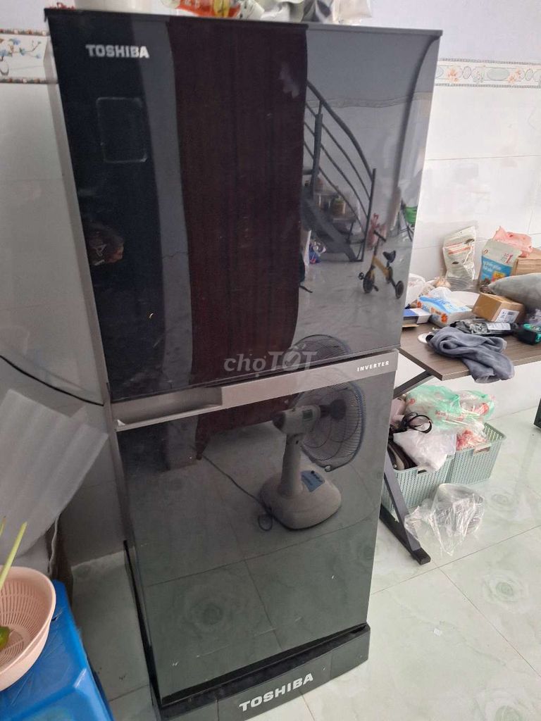 Tủ lạnh Toshiba GR-A25VM 194L Inverter chính hãng . Mua bán Tủ lạnh tại Huyện Long Thành Đồng Nai được đăng bởi  NEW hình 1