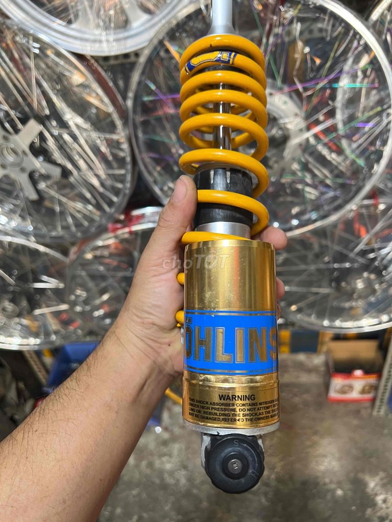 phuộc Ohlins chính hãng. 1 phuộc bình dầu dưới..