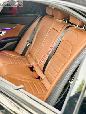 Mercedes Benz C class C300 AMG 2019. Mua bán Ô tô tại Thành phố Thủ Đức Tp Hồ Chí Minh được đăng bởi Hoàng Thiên Khôi
