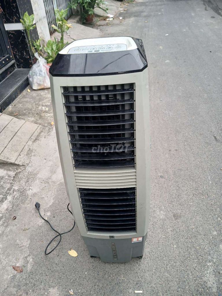 Quạt điều hòa Boss Xám Gia đình. Mua bán Quạt tại Quận Bình Tân Tp Hồ Chí Minh được đăng bởi Linh Thành Phố hình 1