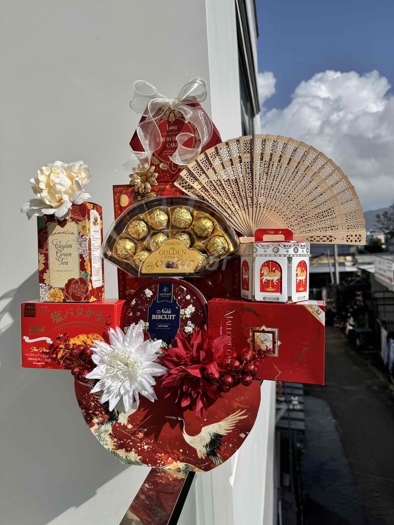 Giỏ quà Tết Giỏ Quà Đà Nẵng. Mua bán Đồ ăn, thực phẩm và các loại khác tại Quận Sơn Trà Đà Nẵng được đăng bởi Hiển Hoa Hồng hình 1