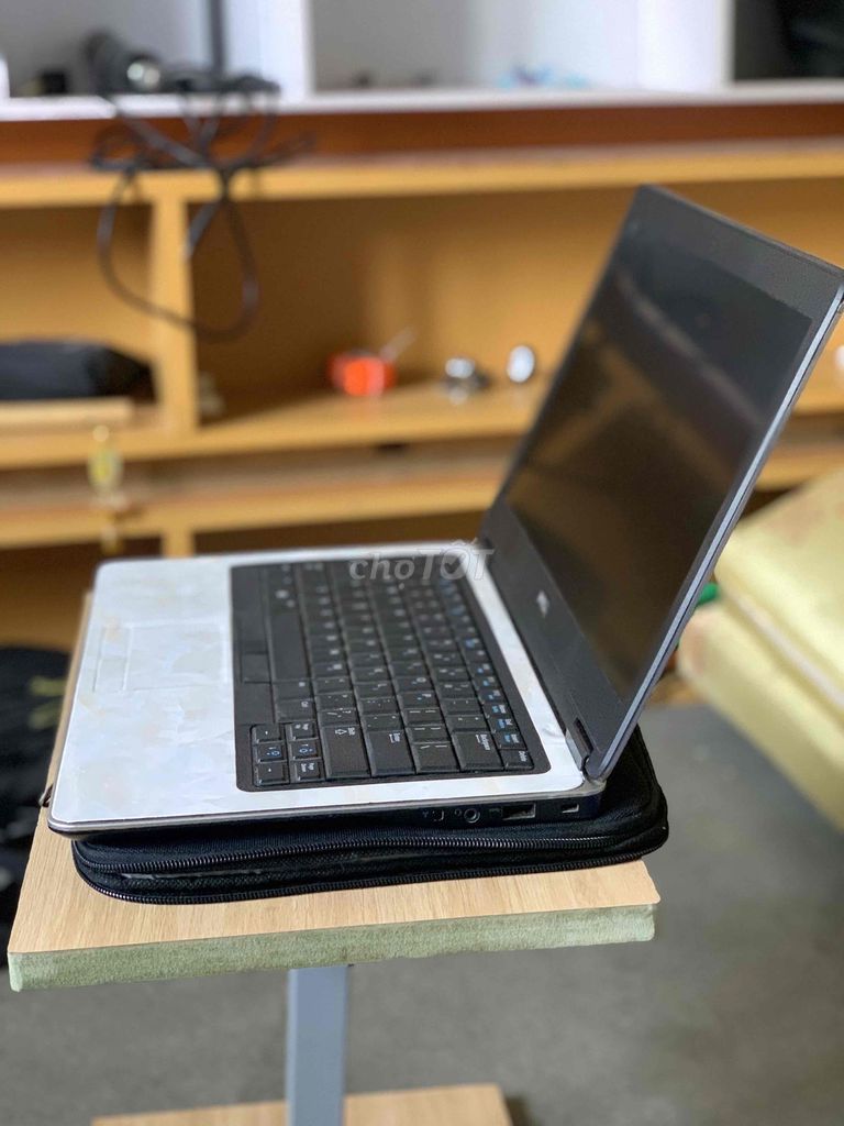 Dell E7440 i5-4310U 8GB SSD Bạc. Mua bán Laptop tại Thành phố Dĩ An Bình Dương được đăng bởi son hình 1