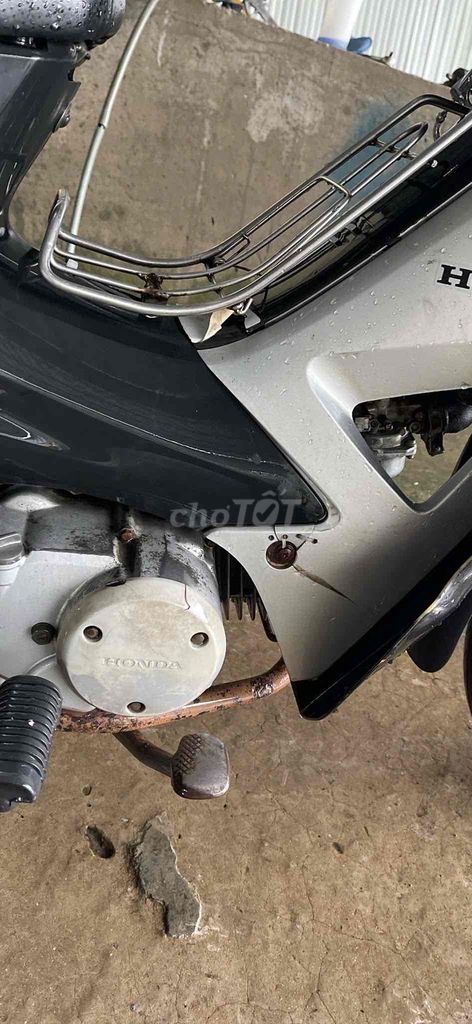 Wave Rs 100 nhật giá rẻ cho ae đi làm. Mua bán Xe máy tại Huyện Cờ Đỏ Cần Thơ được đăng bởi Lê Tài hình 6