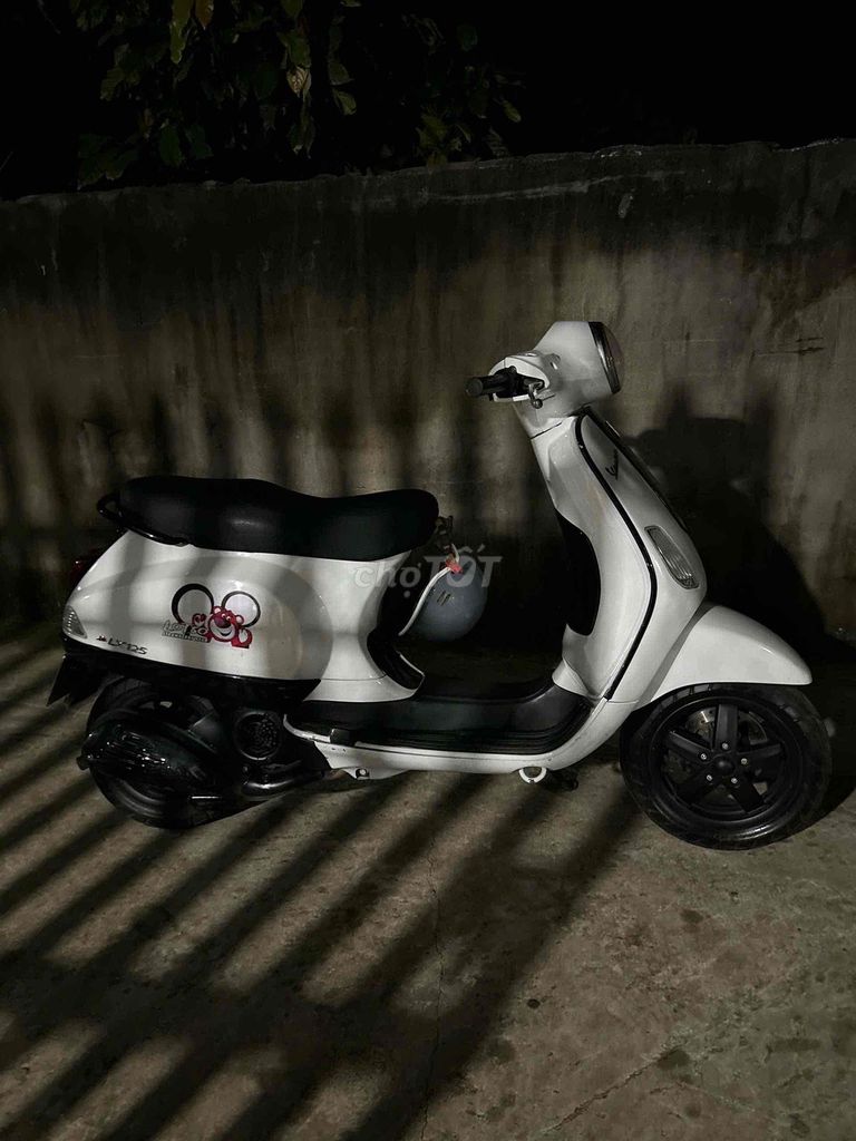 kẹt tiền cần bán vespa LX 125cc gtdd. Mua bán Xe máy tại Huyện Châu Đức Bà Rịa - Vũng Tàu được đăng bởi Nguyễn Như hình 6