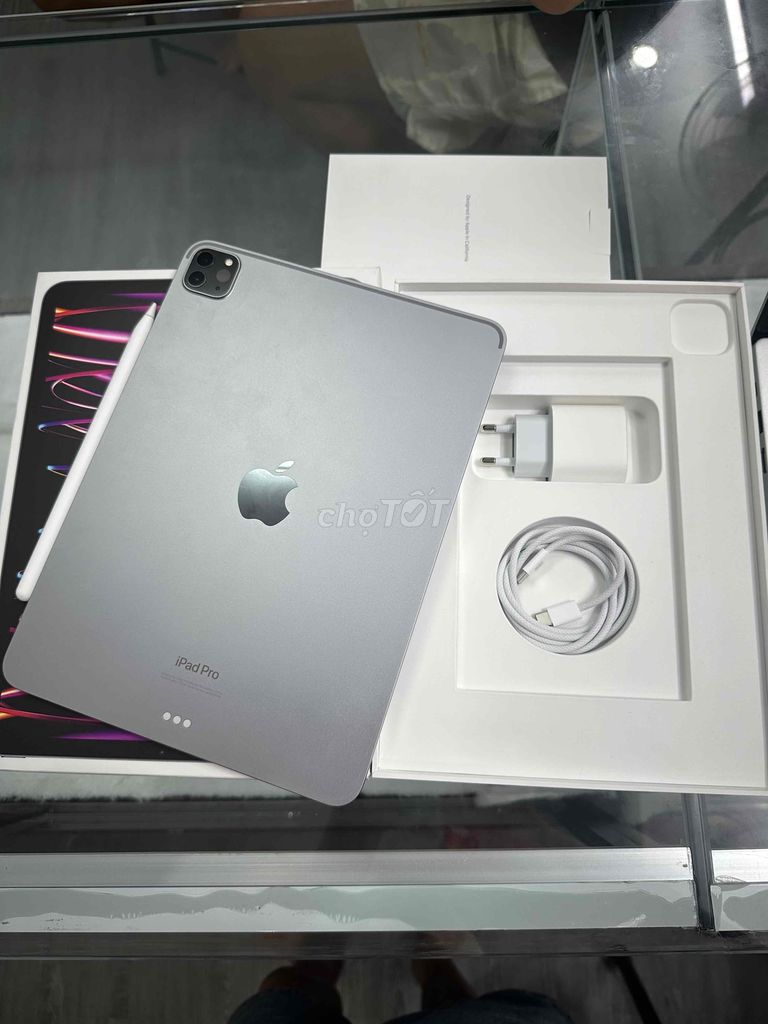 ipad pro m2 11 inch 256G full box pin 94 zin đét