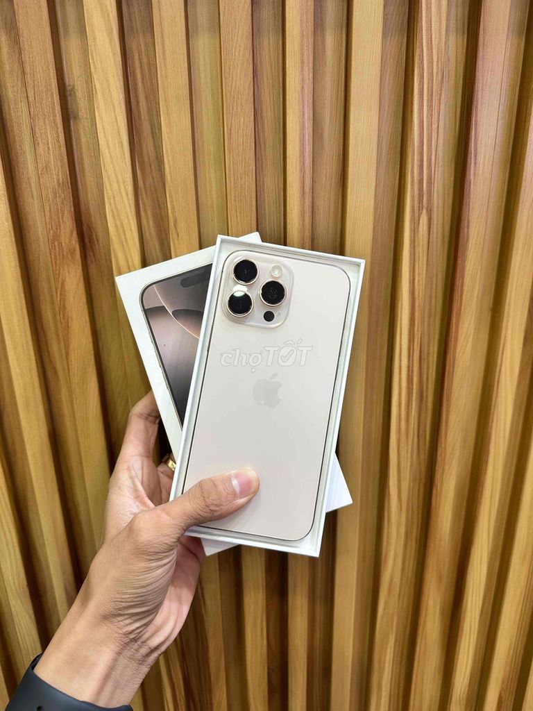 Apple iPhone 16 Pro Max 256GB Vàng Đã qua sử dụng. Mua bán Điện thoại tại Quận 8 Tp Hồ Chí Minh được đăng bởi Lê Đặng Minh Khang hình 1