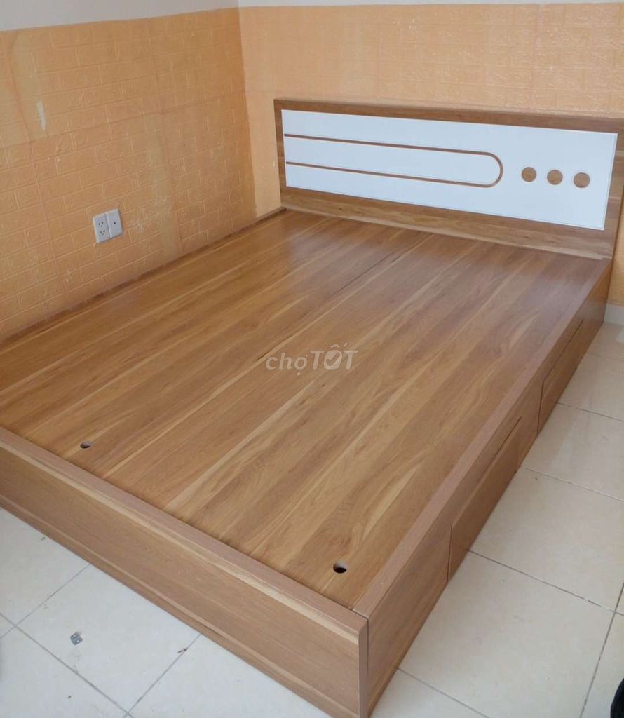 GIƯỜNG GỖ CÔNG NGHIỆP MDF 1M8*2M CÓ HỘP KÉO