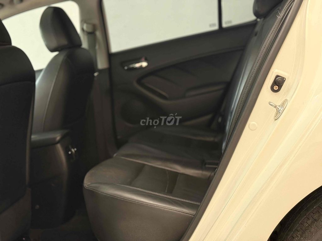 Kia Cerato 1.6 AT Số Tự Động fom hatback. Mua bán Ô tô tại Quận 12 Tp Hồ Chí Minh được đăng bởi Tân hình 12