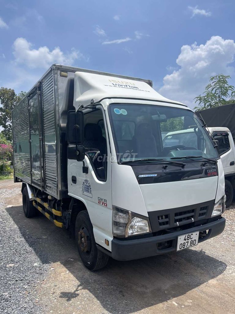 Isuzu Qkr270 thùng kín BaoTest thầy thợ, chỉ 3xxTr