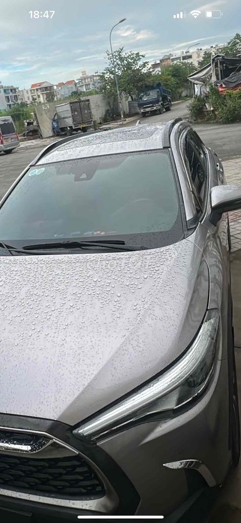 Toyota Corolla Cross 2022 1.8V - 31000 km. Mua bán Ô tô tại Quận 8 Tp Hồ Chí Minh được đăng bởi A son hình 2