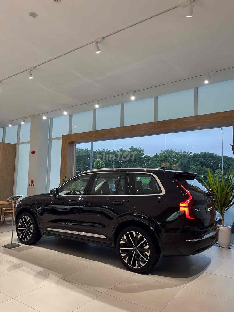 Volvo XC90 Ультра 2026 - Путешествие по ШВЕЦИИ