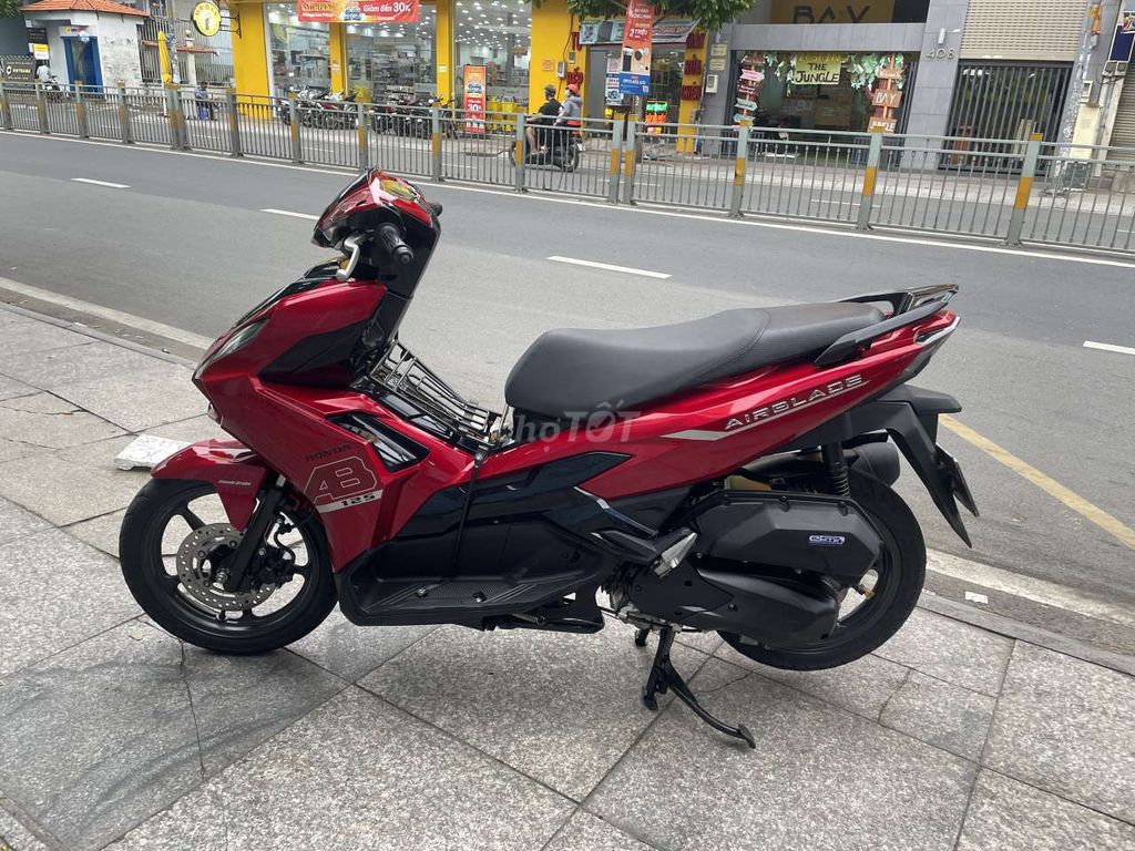 Honda air blade 4V 2022 mới 90% bstp chính chủ