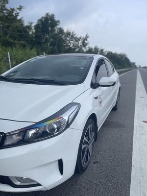 Kia Cerato 2018 Số sàn Trắng