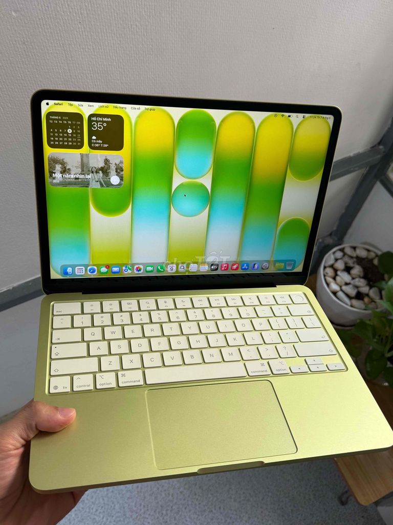 Apple MacBook Neo 8GB/512GB. Mua bán Laptop tại Quận 10 Tp Hồ Chí Minh được đăng bởi facebook Tiệm Hoa Lilith  hình 1