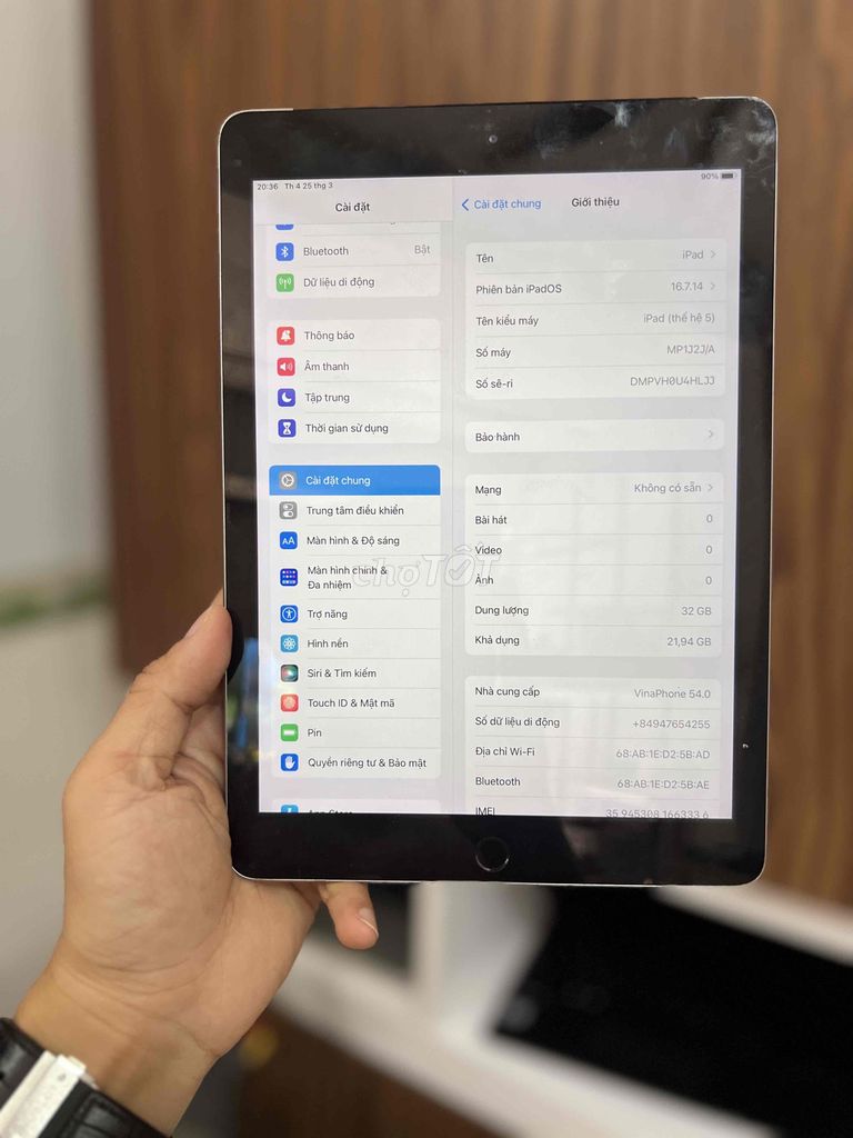Apple iPad Gen 5 32GB Bạc 4G. Mua bán Máy tính bảng tại Quận Gò Vấp Tp Hồ Chí Minh được đăng bởi HQ86 Thanh Lý Cầm đồ hình 1