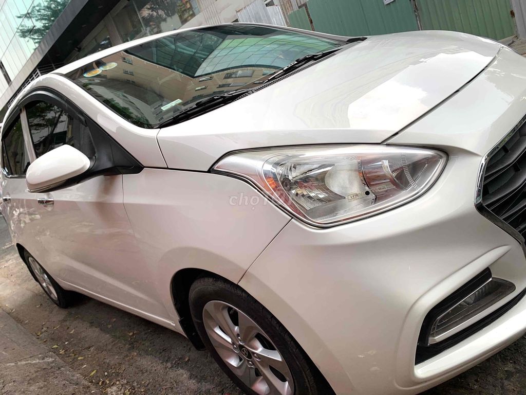 Hyundai i10 sedan 1.2AT sx 2021, 1 chủ từ mới. Mua bán Ô tô tại Quận 4 Tp Hồ Chí Minh được đăng bởi John wu hình 8