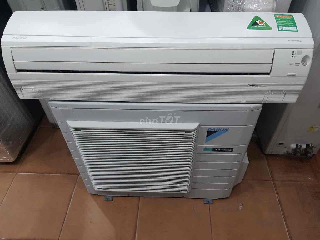 Máy lạnh Daikin 2Hp inverter FTKS50GVMV gas 410