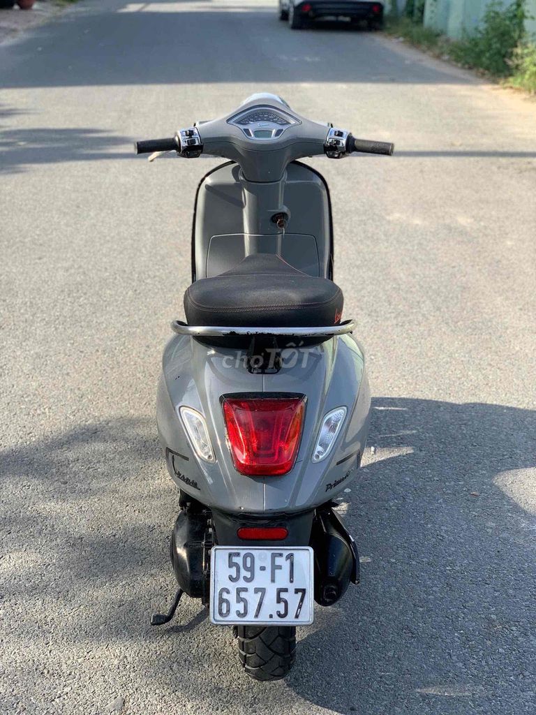 Piaggio Vespa Primavera 2015 Xám Lambo. Mua bán Xe máy tại Thành phố Thủ Đức Tp Hồ Chí Minh được đăng bởi Nguyễn Thanh Bình hình 2