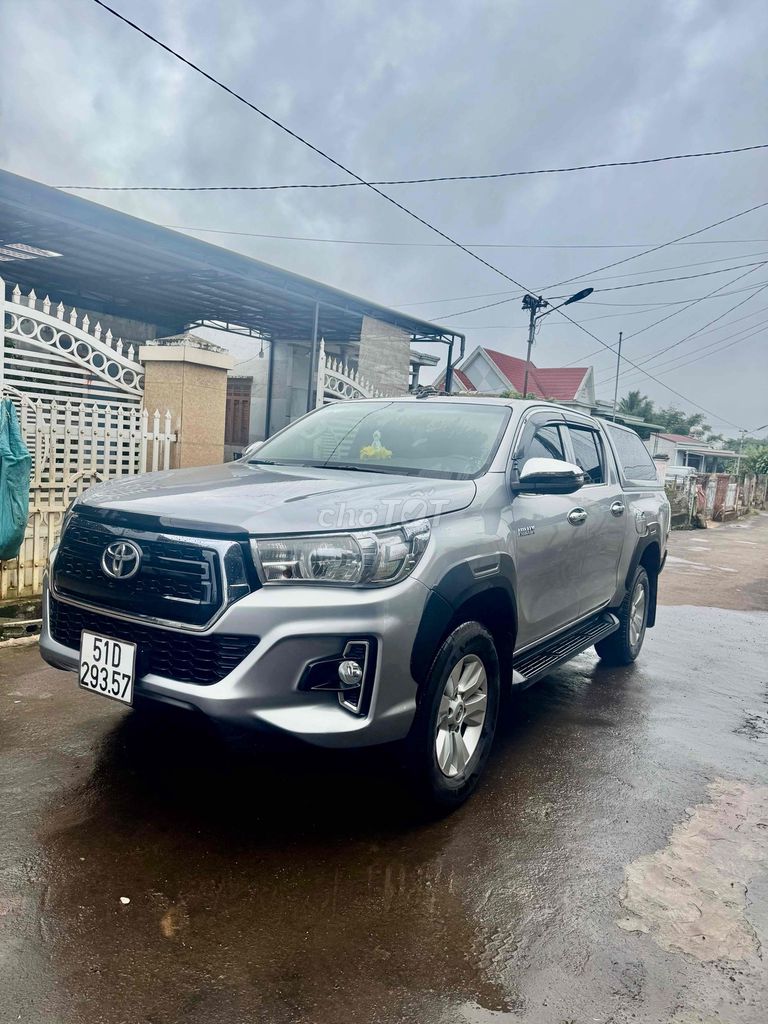 Toyota Hilux 2019 Số tự động Bạc. Mua bán Ô tô tại Thị Xã Buôn Hồ Đắk Lắk được đăng bởi Anh Trung hình 2