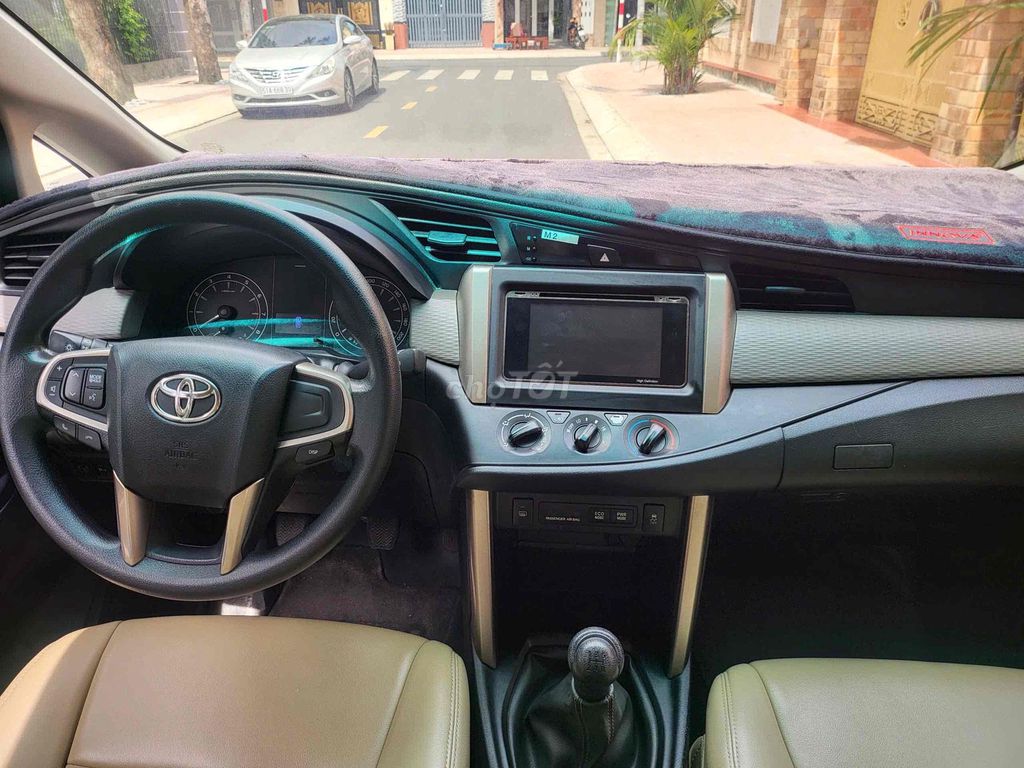 Inova E 2.0 SX 2020 số sàn 1 chủ từ đầu.  Mới 85%. Mua bán Ô tô tại Quận 10 Tp Hồ Chí Minh được đăng bởi Quỳnh Như hình 9