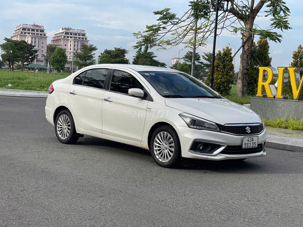 Suzuki Ciaz 2020 1.4AT trắng  - 66999km xe GĐ dùng. Mua bán Ô tô tại Thành phố Thủ Đức Tp Hồ Chí Minh được đăng bởi HỒ TRIỂN hình 1