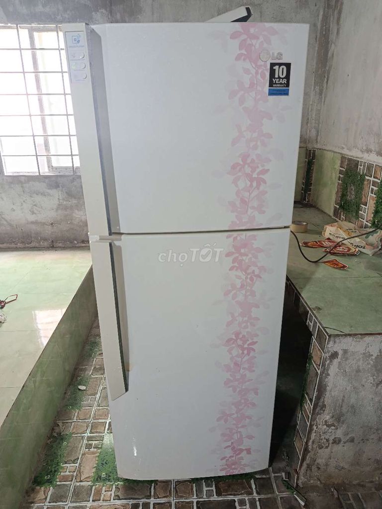 Tủ lạnh LG 306 lít Trắng Tiết kiệm điện. Mua bán Tủ lạnh tại Quận Ninh Kiều Cần Thơ được đăng bởi Hiếu  hình 1