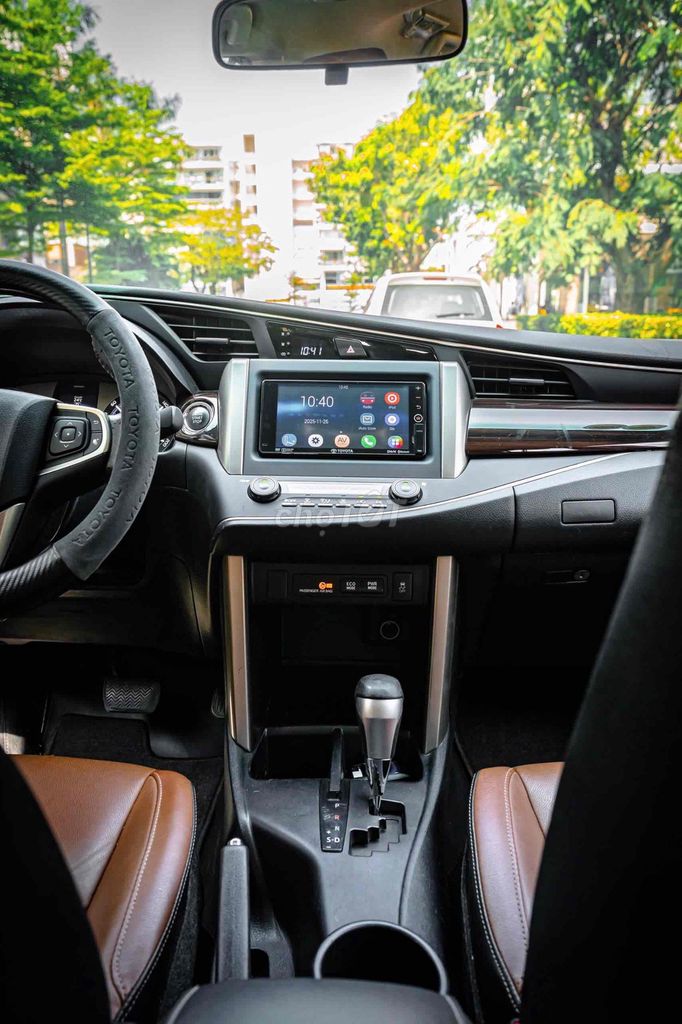 Toyota Innova 2017 2.0V Bạc 55.000 km. Mua bán Ô tô tại Quận 7 Tp Hồ Chí Minh được đăng bởi Dương Phương hình 11