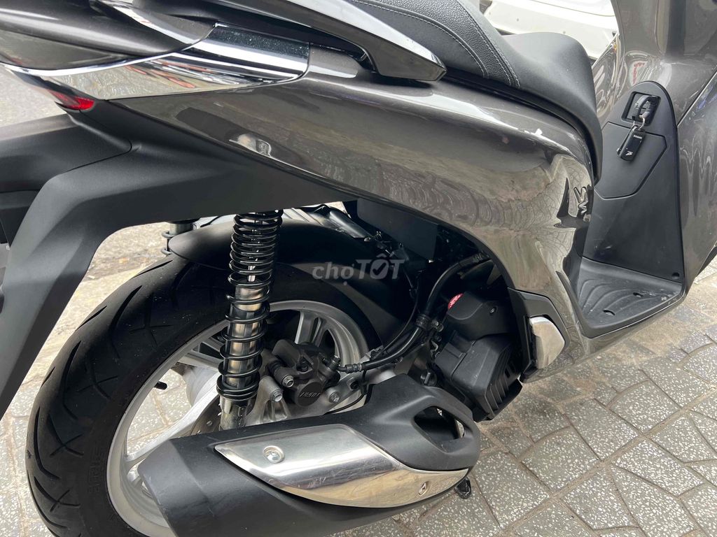 Sh 150 ABS 2022❇️Đồng Moto Đà Lạt❇️. Mua bán Xe máy tại Thành phố Đà Lạt Lâm Đồng được đăng bởi ĐỒNG MOTOR 2  cá nhân hình 3