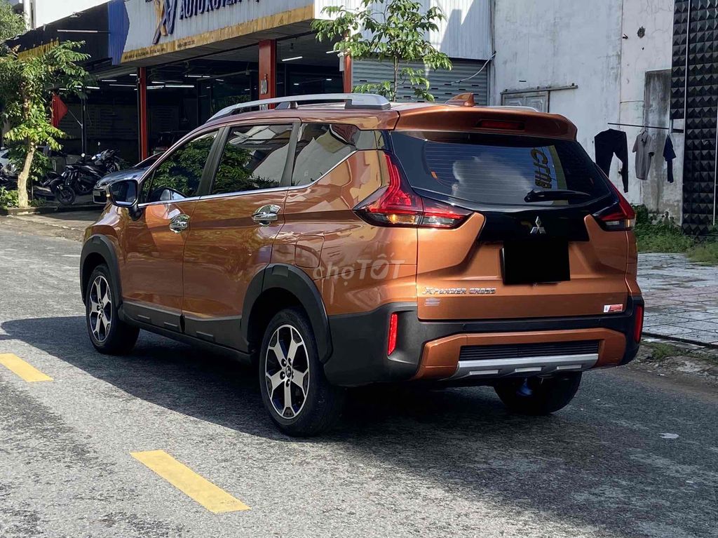 Mitsubishi Xpander Cross 2022 - 42600 km. Mua bán Ô tô tại Thành phố Thủ Đức Tp Hồ Chí Minh được đăng bởi Quang  hình 3