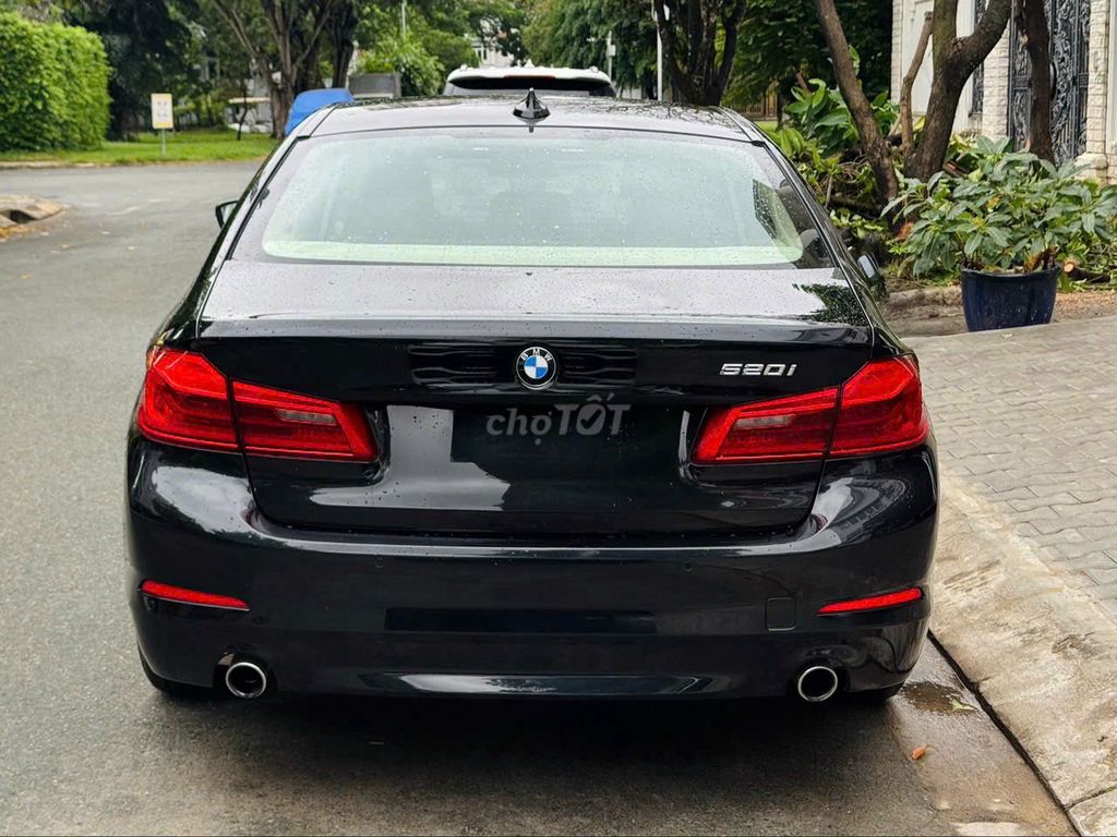 BMW 520i Luxury Line 2018/Model 2019 Đen 33000 km. Mua bán Ô tô tại Quận 7 Tp Hồ Chí Minh được đăng bởi PHÁT ĐẠT LUXURY CAR hình 11