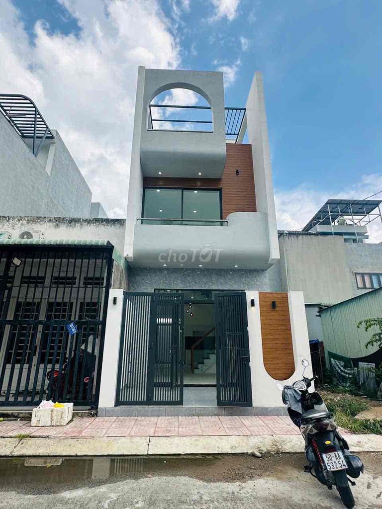 Bán nhà mới hẻm 284 Long Thuận, gần Làng Đại Học