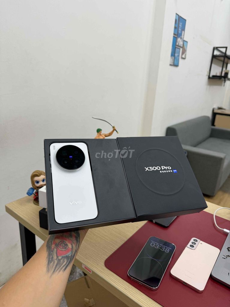 Vivo X300 Pro Trắng Như mới Chưa Sử Dụng. Mua bán Điện thoại tại Quận Đống Đa Hà Nội được đăng bởi Hà Nội Mobile Bao Duyệt Nợ Xấu hình 1
