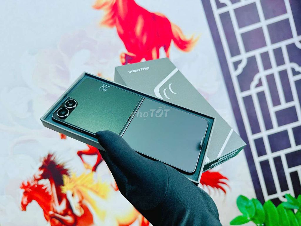 Samsung Z Flip 7 256G VN new open box BH 08/2027. Mua bán Điện thoại tại Quận Hải Châu Đà Nẵng được đăng bởi Hoàng Anh Tuấn hình 1