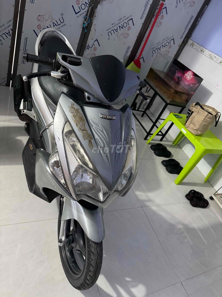 AB 2012. Mua bán Xe máy tại Thành phố Thủ Đức Tp Hồ Chí Minh được đăng bởi Lê Huỳnh Thiên Phúc hình 1