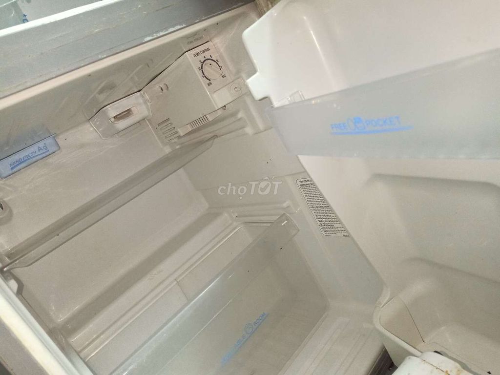Tủ lạnh Sanyo SR-135FN Xám. Mua bán Tủ lạnh tại Quận 11 Tp Hồ Chí Minh được đăng bởi Bông hình 1