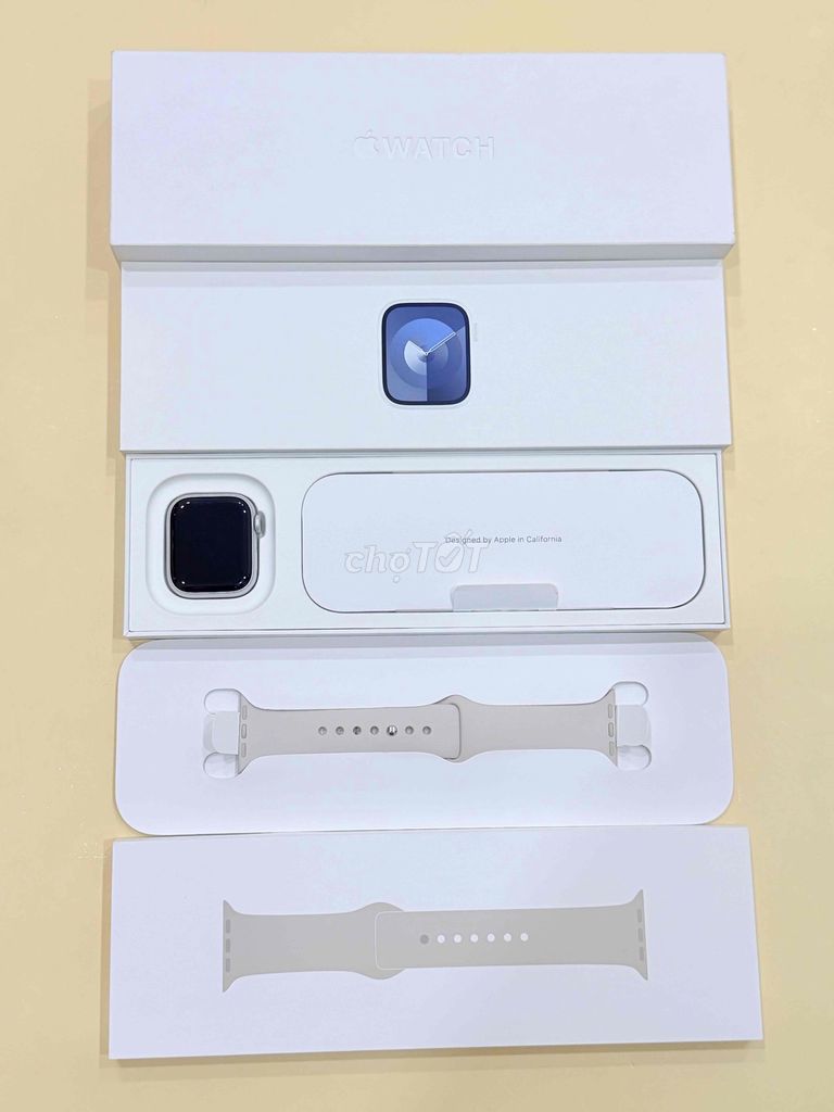 Apple Watch Series 9 GPS 41mm Bạc Cận 99% Fullbox. Mua bán Thiết bị đeo thông minh tại Quận Bình Thạnh Tp Hồ Chí Minh được đăng bởi Đức Phong hình 1