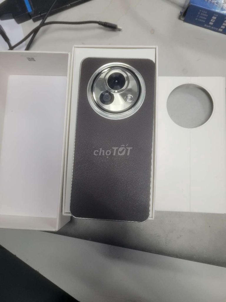 Lucky 08 12/256GB chính hãng . Mua bán Điện thoại tại Huyện Châu Thành Tiền Giang được đăng bởi Cầm đồ thanh lý  hình 1
