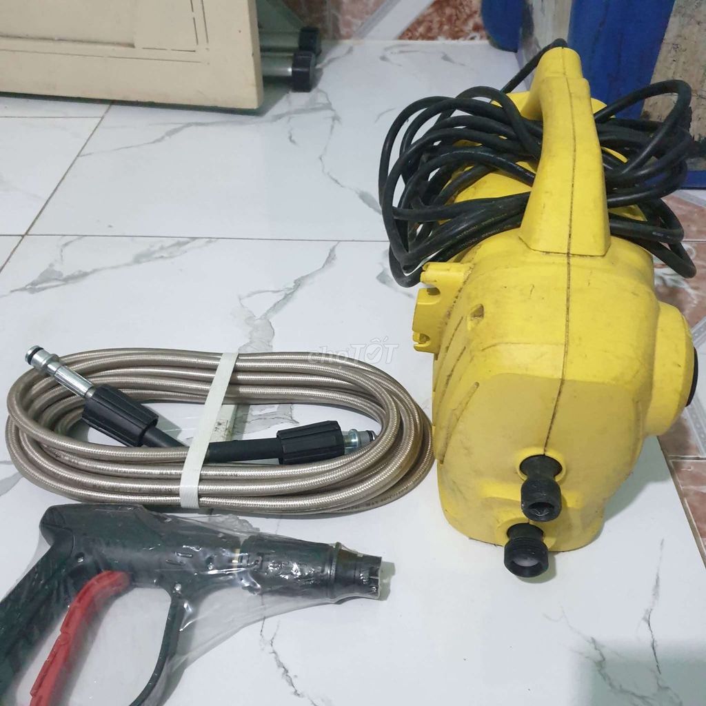 Máy rửa xe Karcher K2 Classic nội địa Nhật. Mua bán Đồ chuyên dụng, Giống nuôi trồng tại Quận Tân Bình Tp Hồ Chí Minh được đăng bởi xuyến nguyễn hình 1