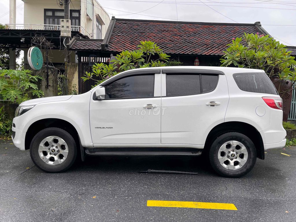 Chevrolet Trailblazer 2018 2.5 MT - 12000 km. Mua bán Ô tô tại Thành phố Hội An Quảng Nam được đăng bởi Nguyễn Minh Nở hình 4