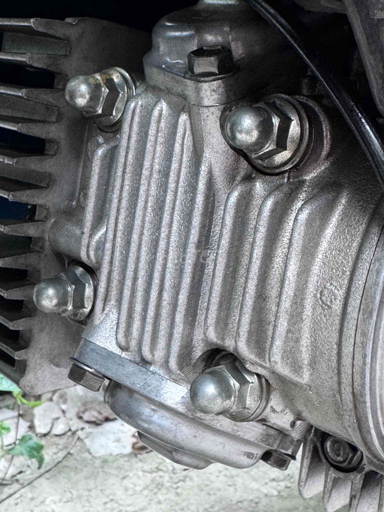 Suzuki Viva 2002 Xanh dương 24.000km. Mua bán Xe máy tại Quận 7 Tp Hồ Chí Minh được đăng bởi anh bảy hình 3