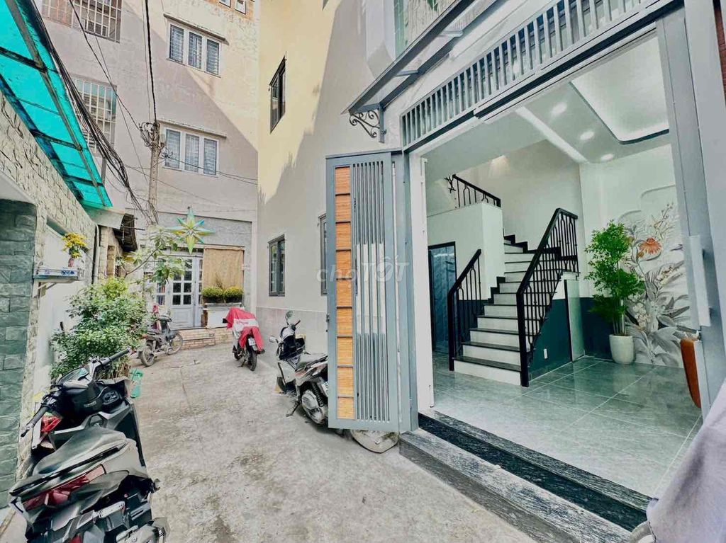 ? NHÀ MỚI XÂY 100%  HẺM 157 DƯƠNG BÁ TRẠC, P1, Q8 Hẻm 157 Dương Bá Trạc, Phường 1, Quận 8, Tp Hồ Chí Minh Quận 8 Tp Hồ Chí Minh