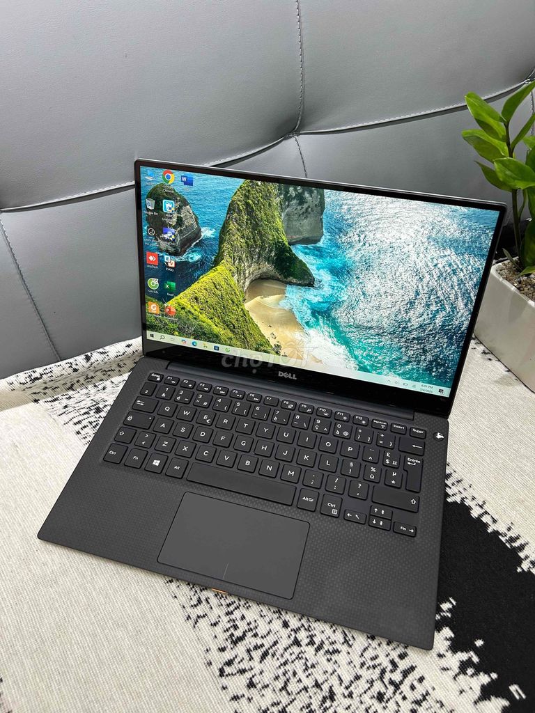 Dell XPS 13 9360 i7-7500U 13.3 inch màn 3K c.ứng. Mua bán Laptop tại Quận Tân Bình Tp Hồ Chí Minh được đăng bởi Laptop YG hình 1