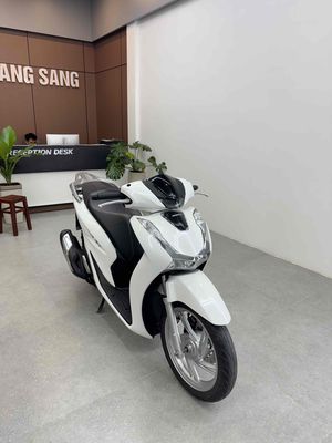 SH125 CBS 2020 Trắng keng đẹp hồ sơ sẵn. Mua bán Xe máy tại Quận Cái Răng Cần Thơ được đăng bởi Cửa Hàng Xe Máy Quang Sang
