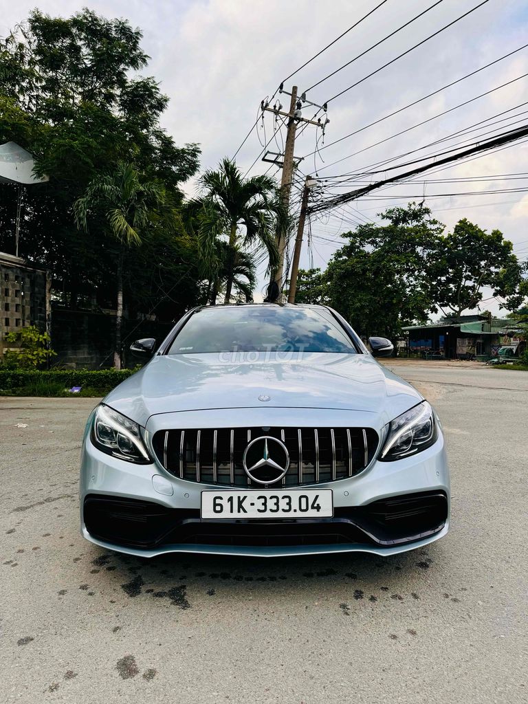 Mercedes Benz C250 AMG full option bản hiếm