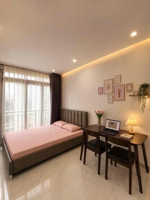 STUDIO BAN CÔNG GẦN UTH , HỒNG BÀNG , UEF FULL NỘI THẤT