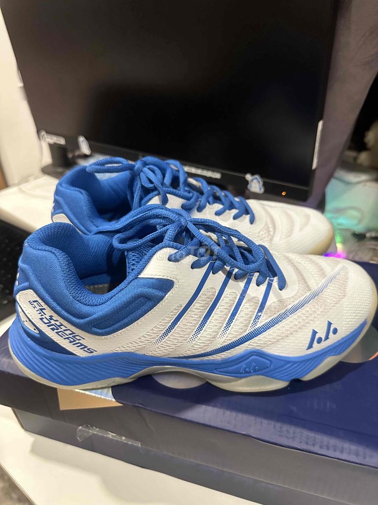 Giày cầu lông Lefus Nam size 42. Mua bán Giày dép tại Quận Sơn Trà Đà Nẵng được đăng bởi Dương Hiền hình 1