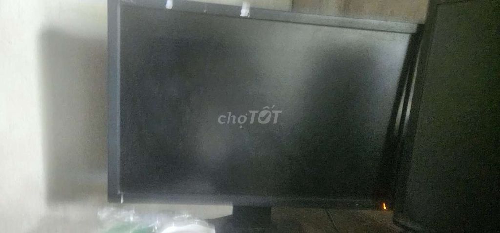 Màn hình máy tính NEC 24 inch có 2 sọc. Mua bán Phụ kiện (Màn hình, Chuột...) tại Thành phố Quảng Ngãi Quảng Ngãi được đăng bởi Bảo Bảo hình 1