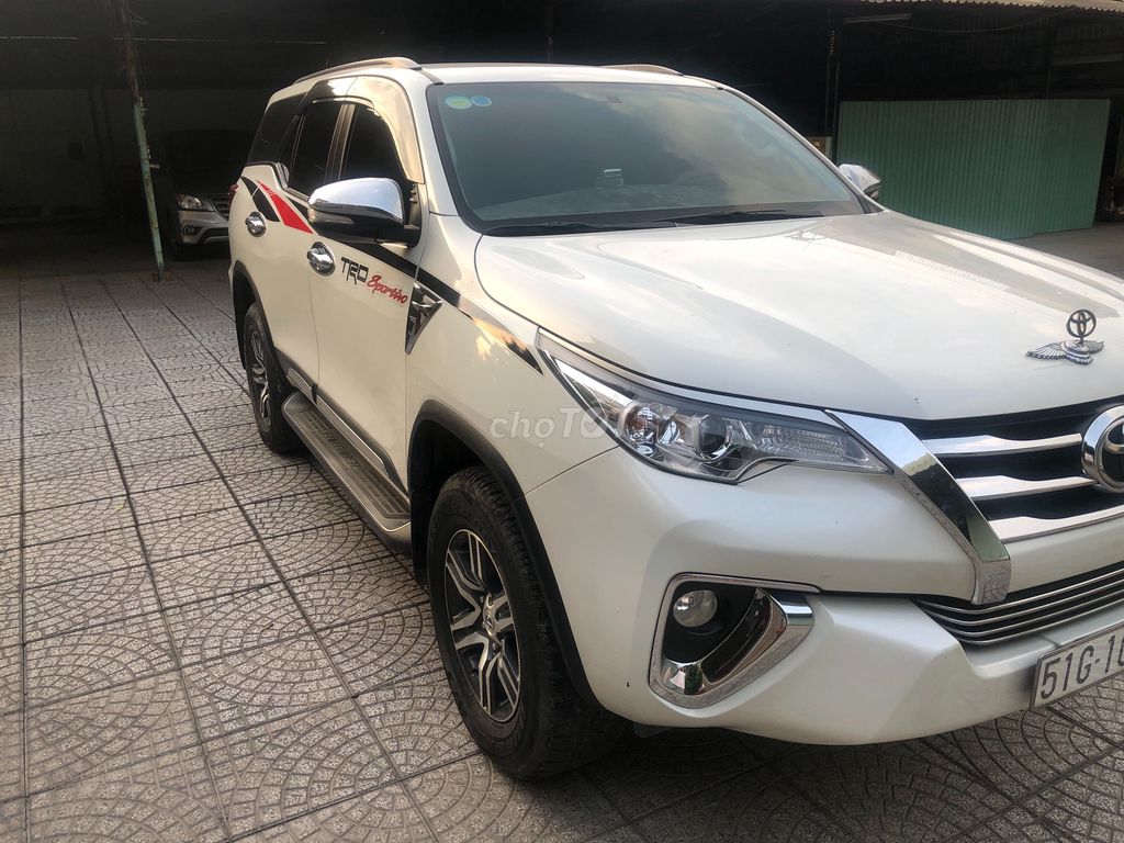 0932602828 - Toyota Fortuner 2017 Số sàn