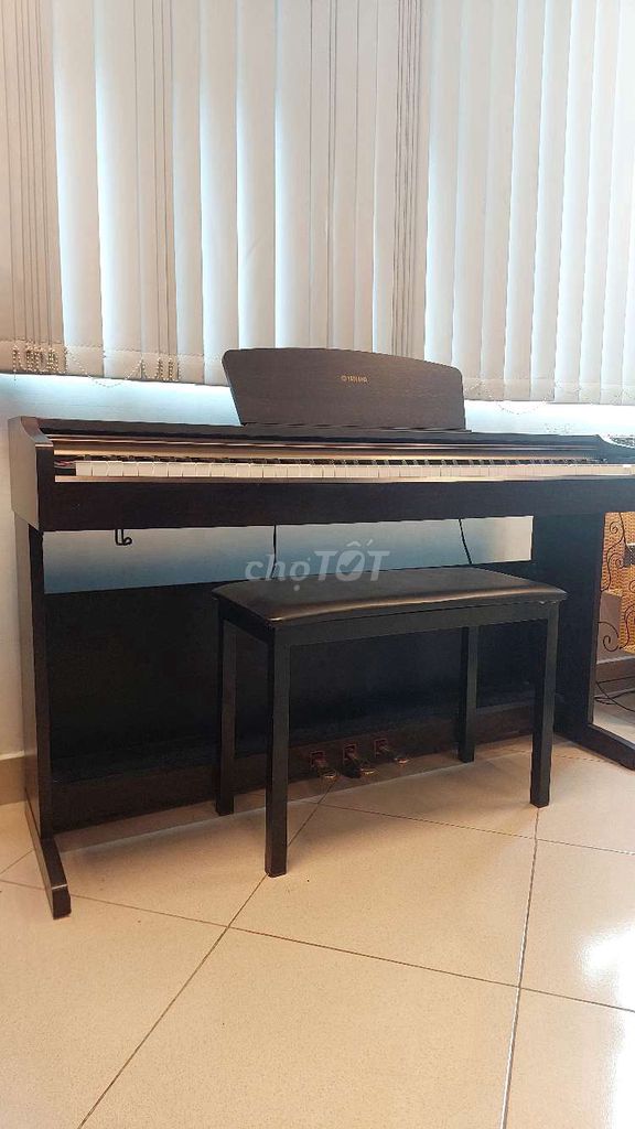 Piano Yamaha YDP 123 Đời Mới Thanh Lý