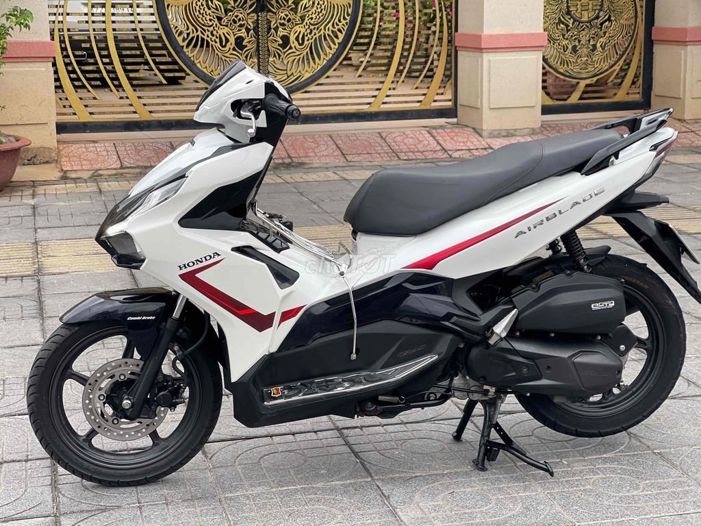 Bán xe AB 125 2021 màu trắng đen xe zin sạch đẹp. Mua bán Xe máy tại Thành phố Vũng Tàu Bà Rịa - Vũng Tàu được đăng bởi Bảo Gia hình 6